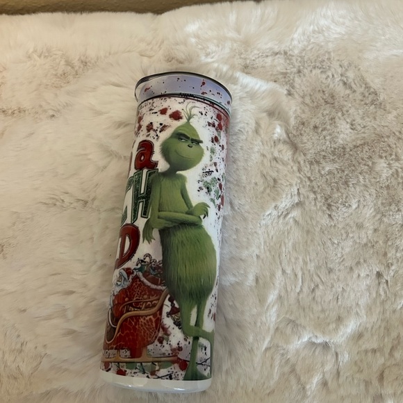 Handmade 20oz Grinch Tumbler - Picture 3 of 4